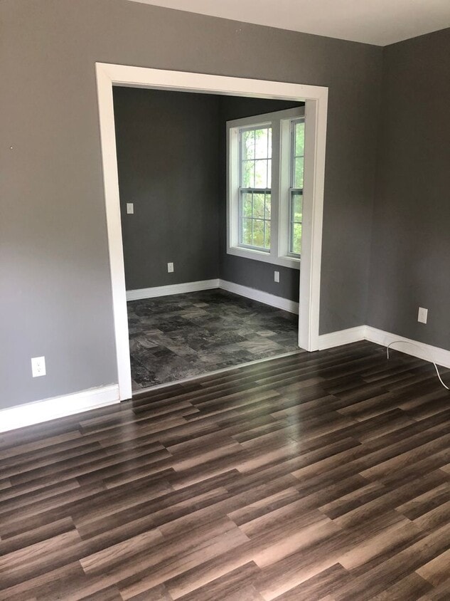 Charming Single Family Home - Charming Single Family Home