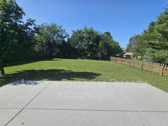Foto del edificio - 4104 Saddlehorn Dr