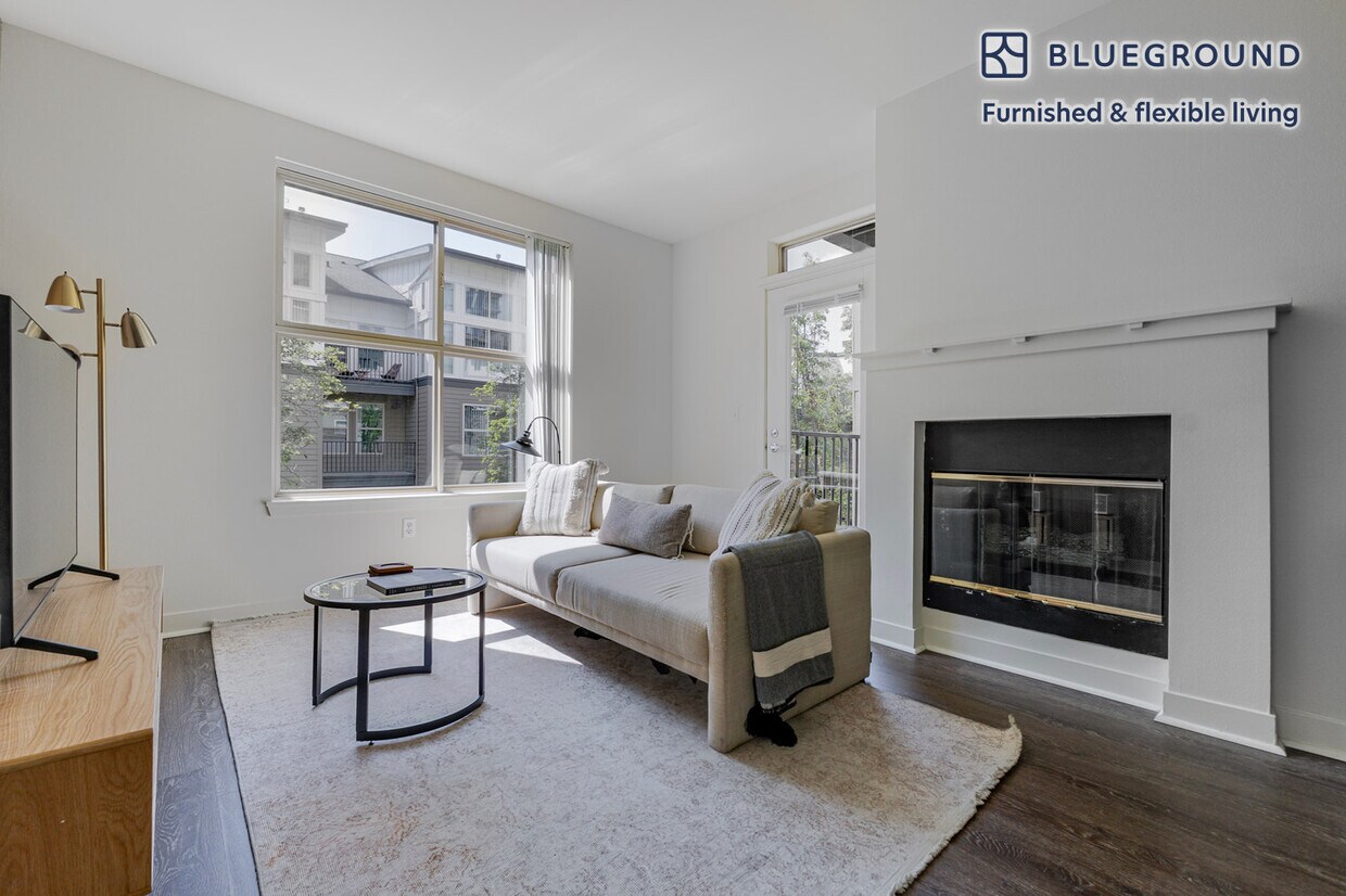 Foto principal - 11000 NE 10th St