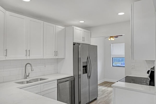 Photo - 5985 Forest Hill Blvd Townhome