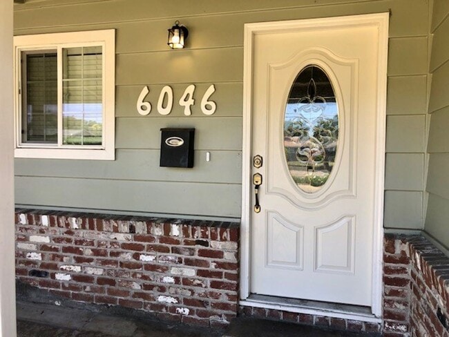 Foto del edificio - Nice 3 bed, 2 bath home in Carmichael