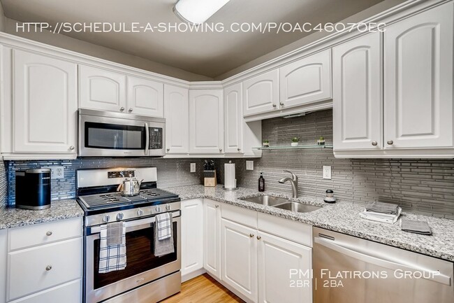 Building Photo - 5145 Santa Clara Pl