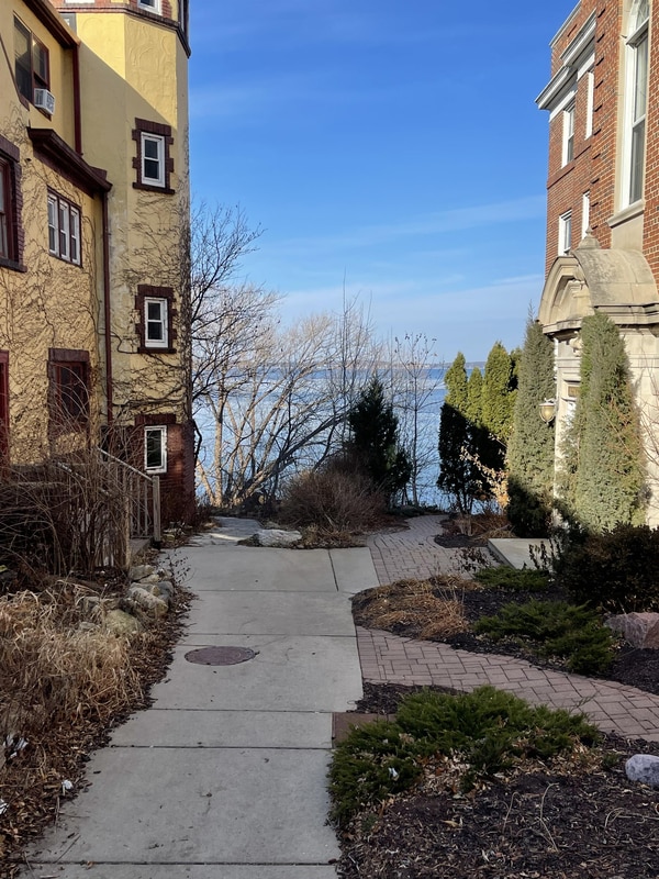 Building Photo - 632 Howard Pl