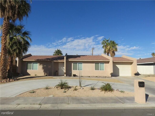 Building Photo - 3 br, 2 bath House - 67670 Medano Rd