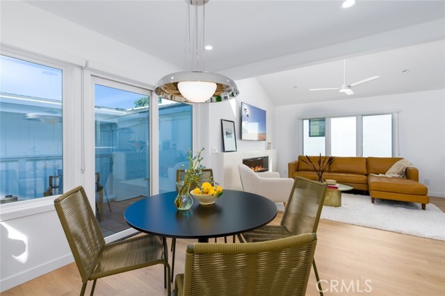 Foto del edificio - 710 Heliotrope Ave