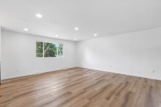 Building Photo - 10863 W 67th Pl