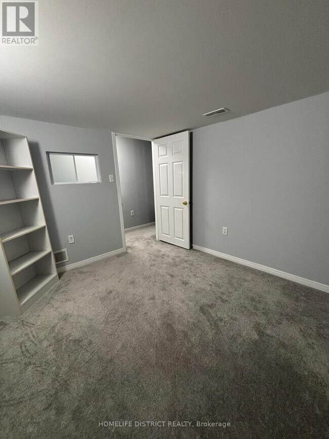 Building Photo - 137 Ducatel Crescent
