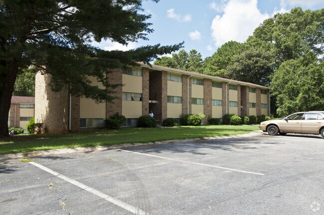 Austin Oak Apartments Apartments - Decatur, GA | Apartments.com