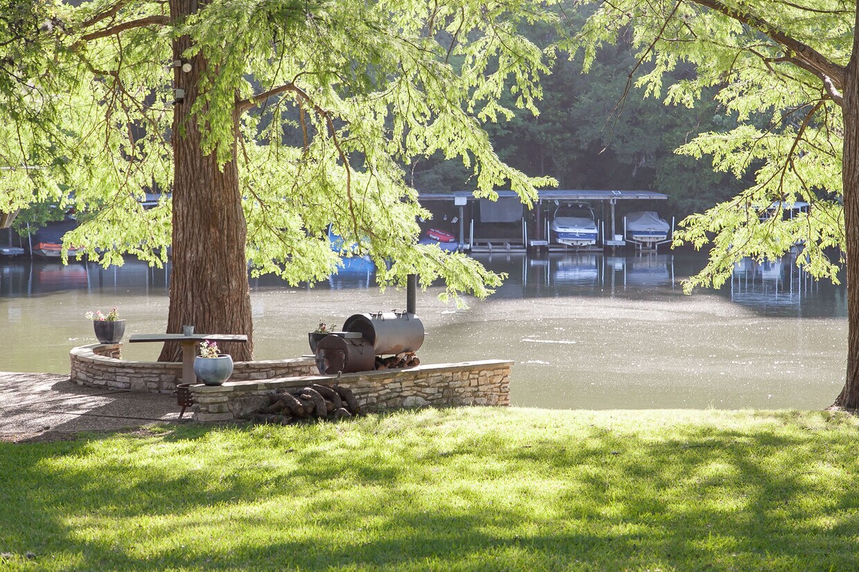 Foto principal - 1901 Westlake Dr