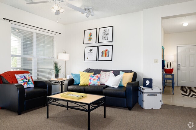 4BD, 4BA - 1,442SF - Living Room - Cape Trails