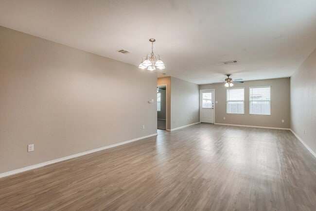 Building Photo - 10714 Giacconi Dr