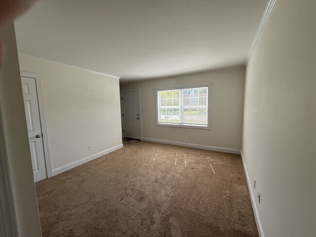 Building Photo - 311 Jones Ave