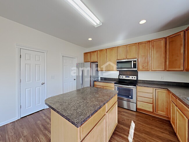 Foto del edificio - 9015 Goldfields Dr