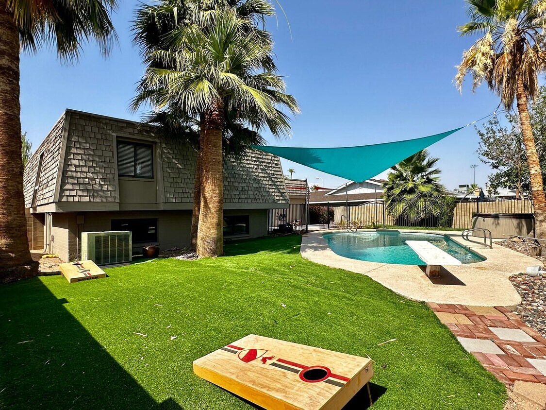 5 BEDROOM SPLIT FLOOR PLAN WITH POOL AND H... - 5 Bedroom Split-Floor Plan Scottsdale Home...