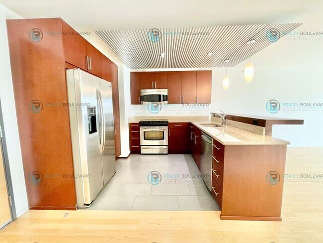 Foto del edificio - Modern 1 Bedroom 1 Bath Luxury Condo at Th...