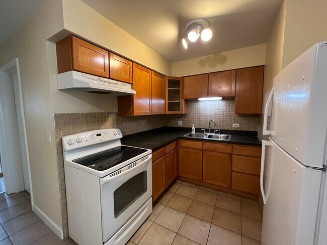 Foto del edificio - 4751 25th Ave