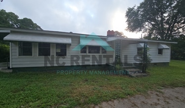 Building Photo - 4705 Boswellville Rd