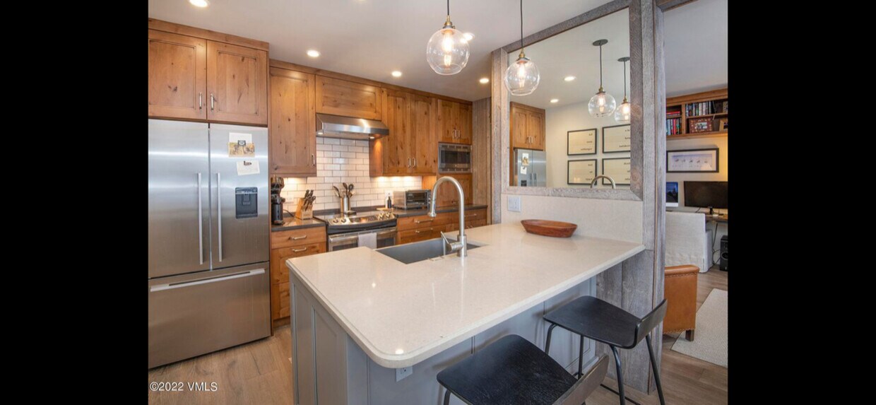 200 Dogwood Dr Unit 106, Vail, CO 81657 Condo for Rent in Vail, CO