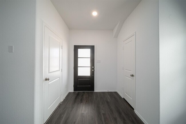 Foto del edificio - 18430 Cobalt Cove Ln