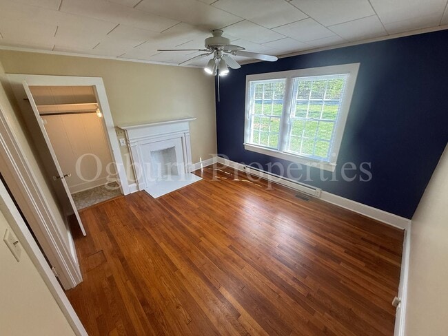 Photo - 159 Stanton Dr House