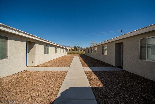 Foto del edificio - 2021 S Dandelion St