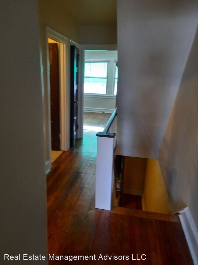 Foto del edificio - 3 br, 1 bath House - 2525 LLoyd St