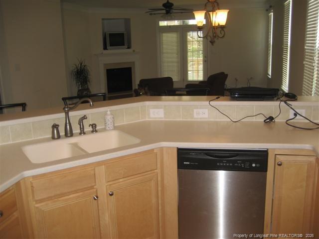 Building Photo - 167 Lamplighter Way