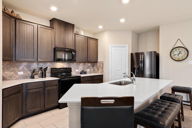 Foto del edificio - 2471 Sunrise Rd