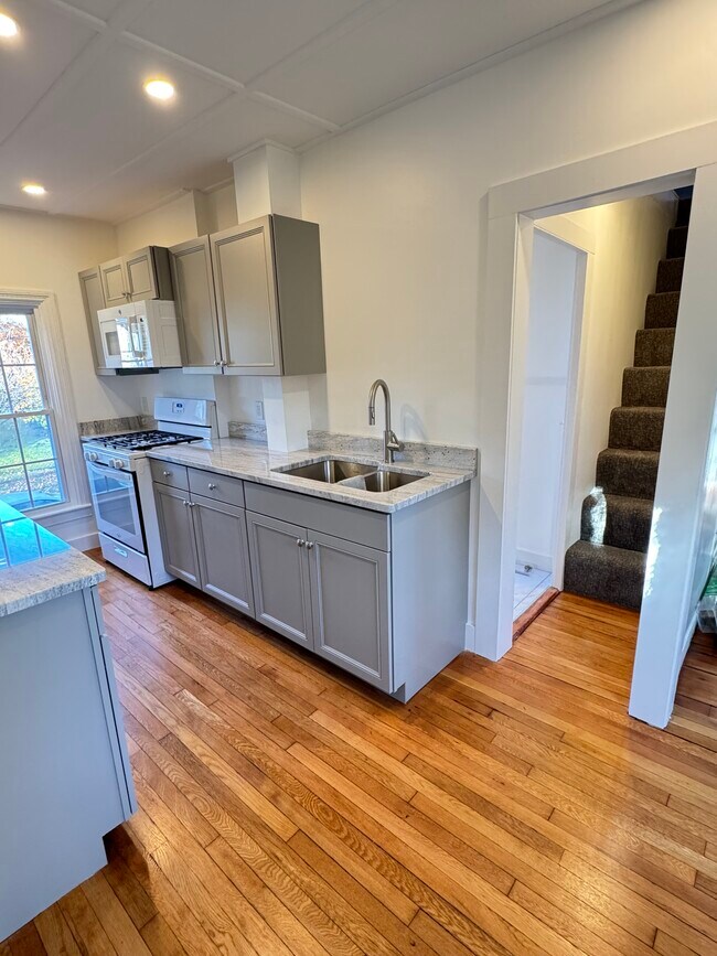 Foto del edificio - 142 Main St