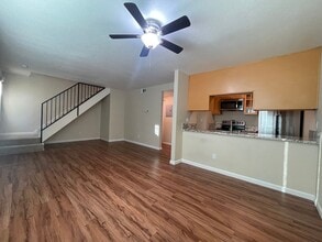 Building Photo - 2603 Carlton Ln