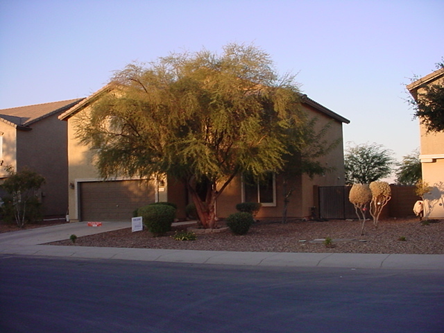 Building Photo - 5 Bedroom Martin Valley