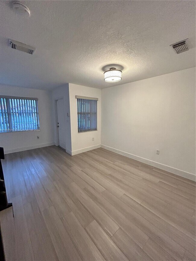 Building Photo - 13884 SW 64th St