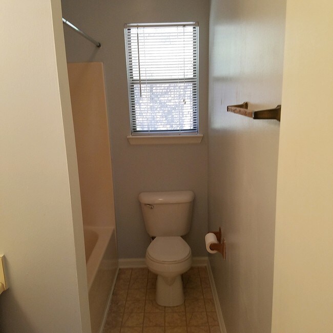 Foto del edificio - 793 Winding Hills Ln