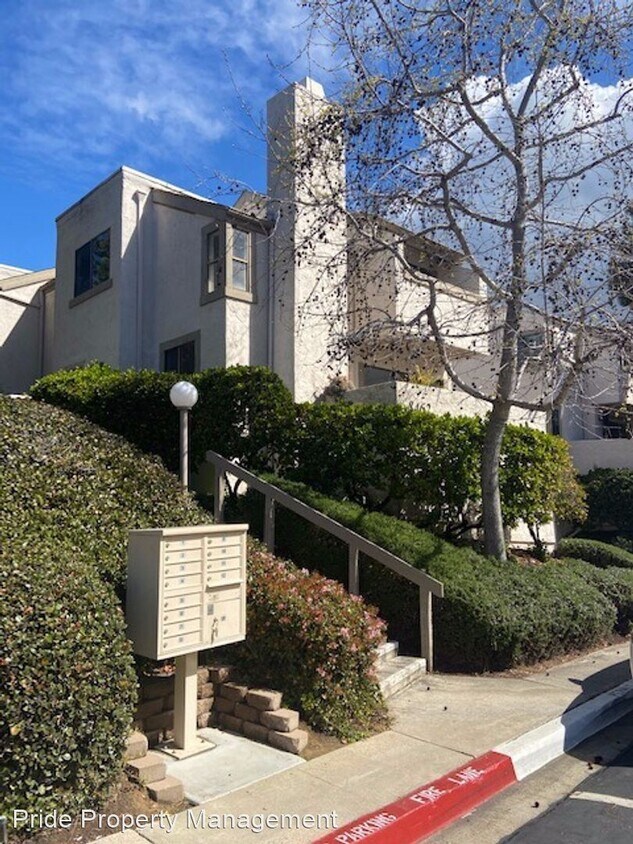 Primary Photo - 2 br, 2.5 bath House - 8462 VIA SONOMA #37
