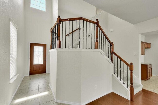 Building Photo - 16324 Copper Ellis Trace