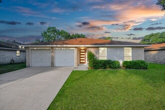 Building Photo - 1322 Silver Morning Dr