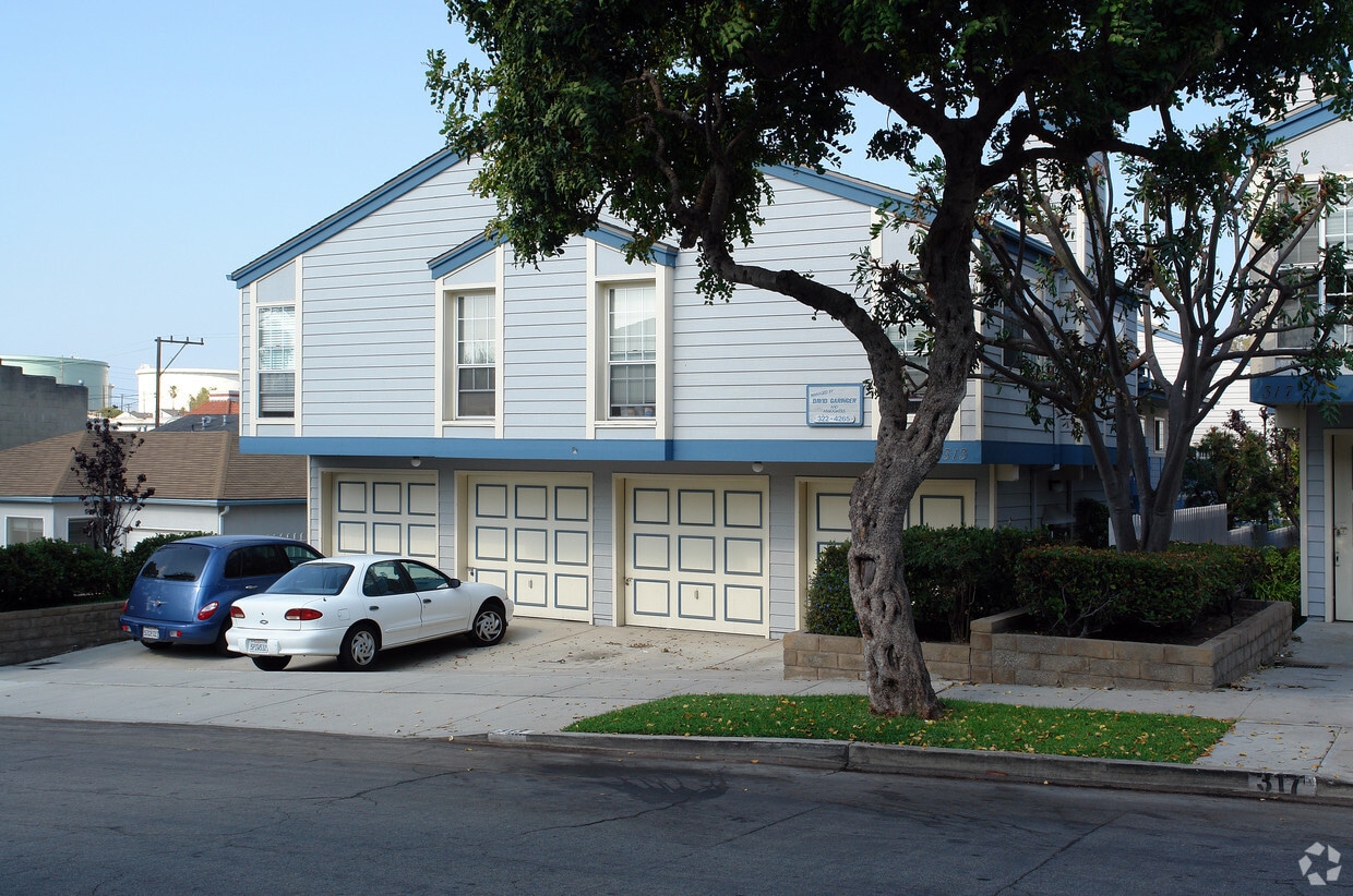 Building Photo - 313 Virginia St