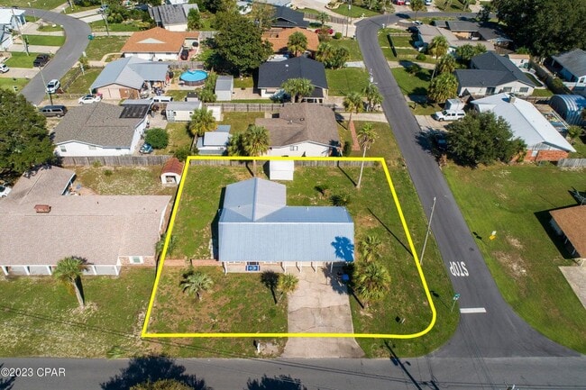 Building Photo - 403 E Gulf Blvd