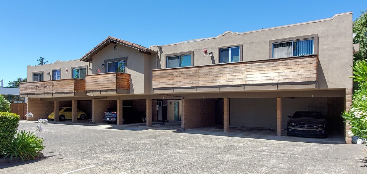 Broadway Apartments & Townhomes Sonoma, CA