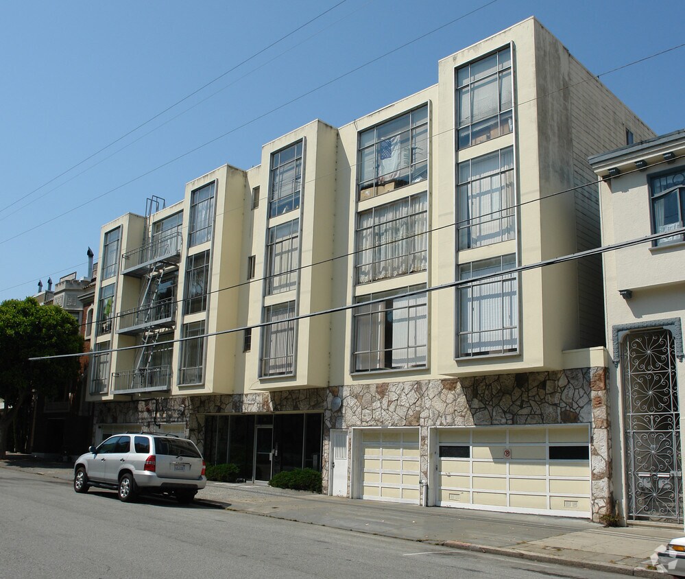 Primary Photo - 465 14th Ave
