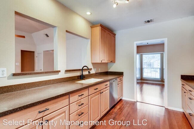Building Photo - 4 br, 2 bath House - 1215 Timber Bay St