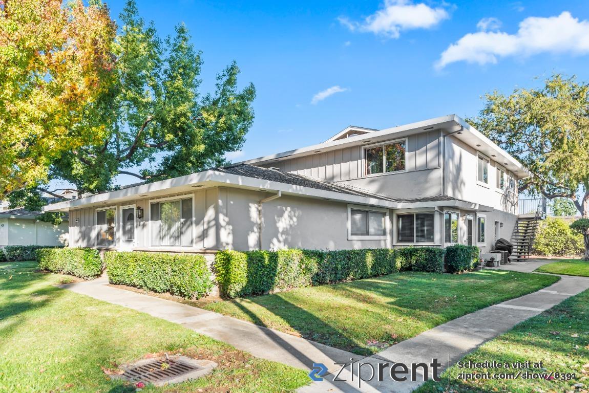 Foto principal - 2309 Saidel Dr
