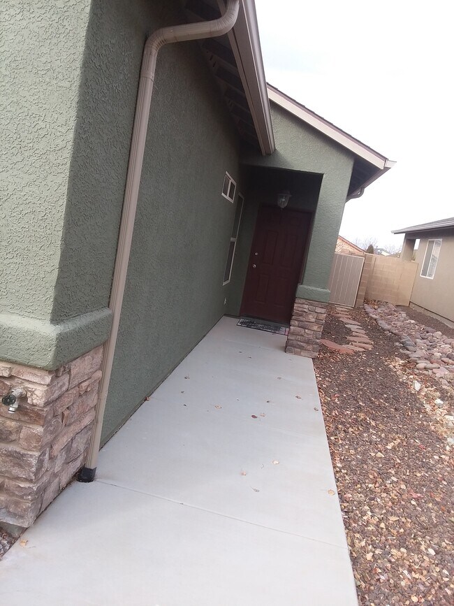 2108 Touchstone Dr, Chino Valley, AZ 86323 House Rental in Chino