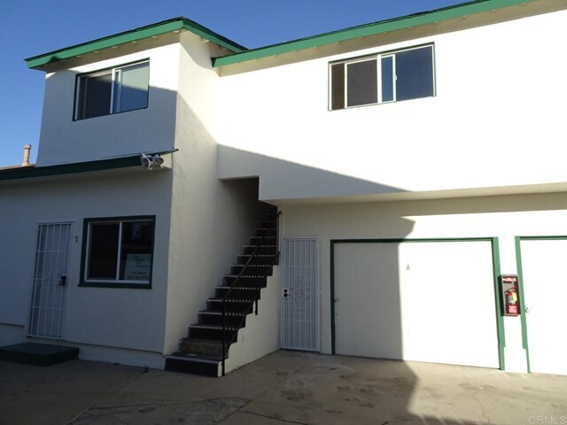 Building Photo - 320 G St