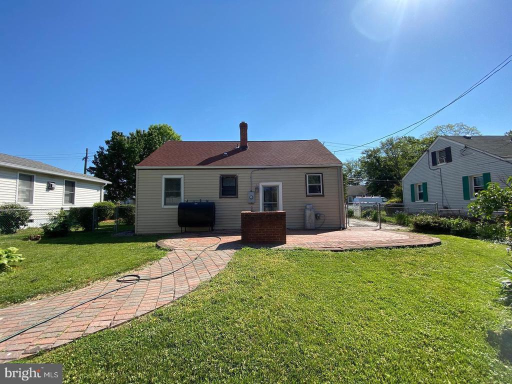 Foto del edificio - 8524 Highland Ln