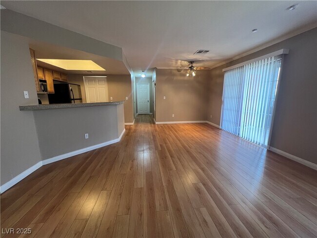 Foto del edificio - 8600 W Charleston Blvd