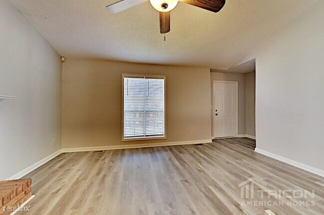 Building Photo - 7325 Hunters Ridge Dr