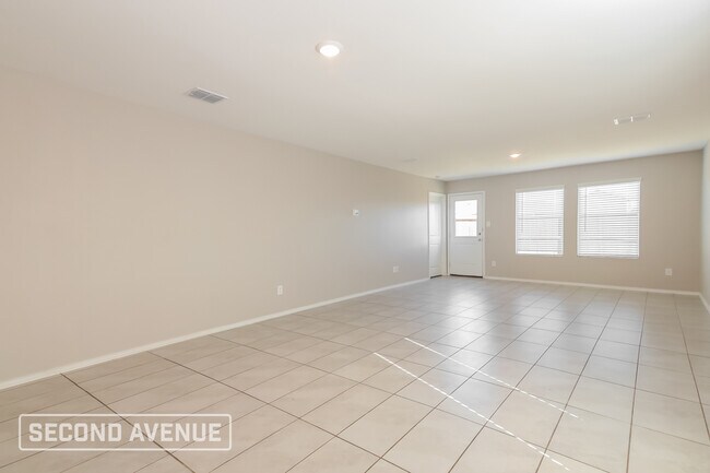 Building Photo - 2421 Eldor Wy