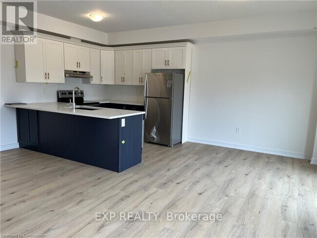 Building Photo - 14 Dewberry Dr