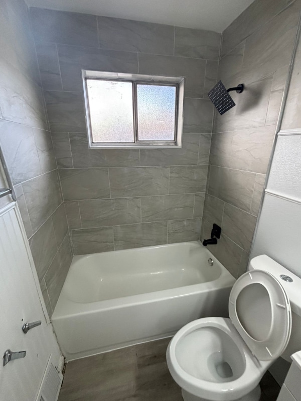 Building Photo - 4672 Hillside Ave